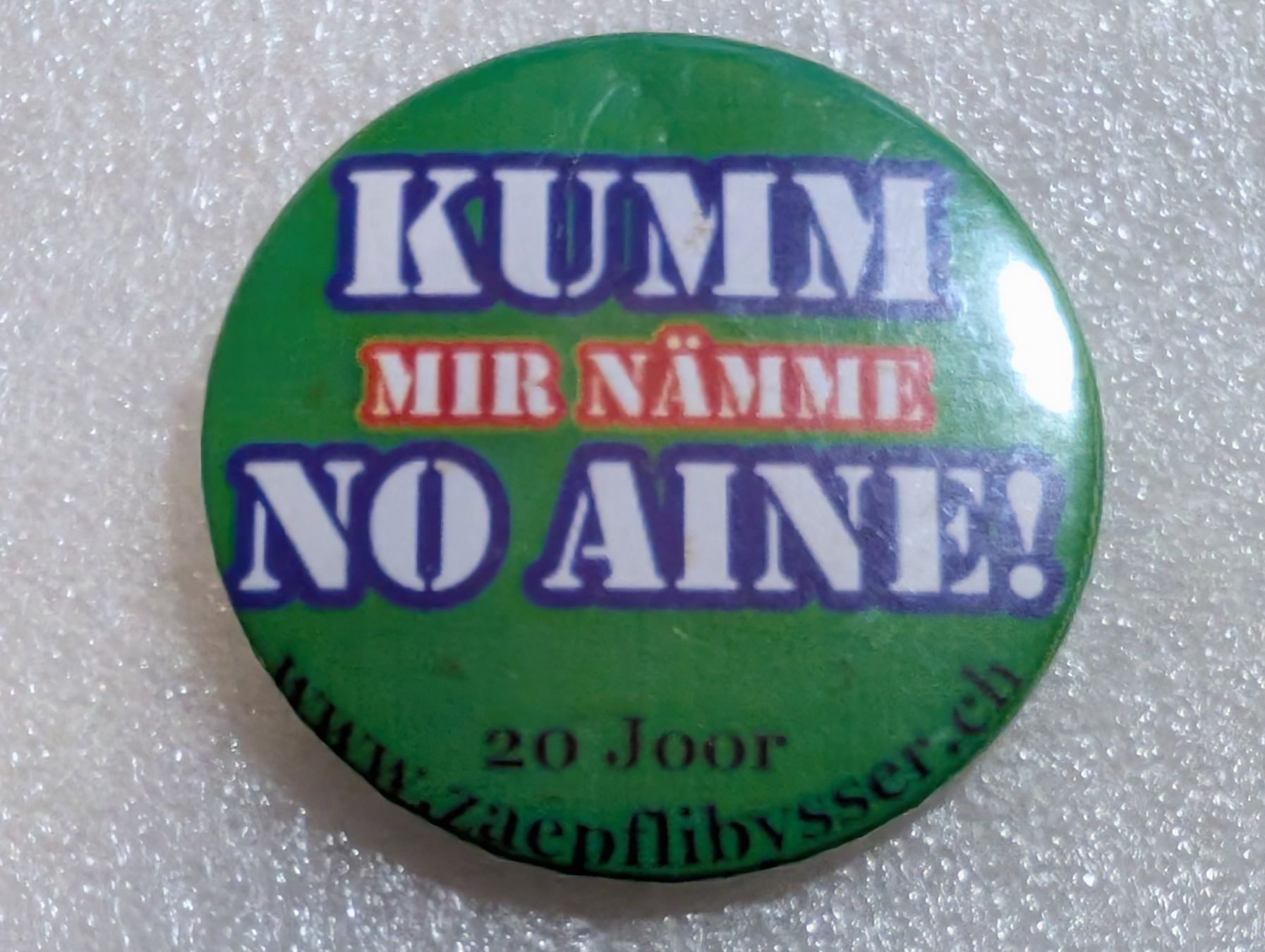Plaquettes & Badges: Ansteckbutton 237: – D'occasion à Oppligen par Pin-Fall-Shop