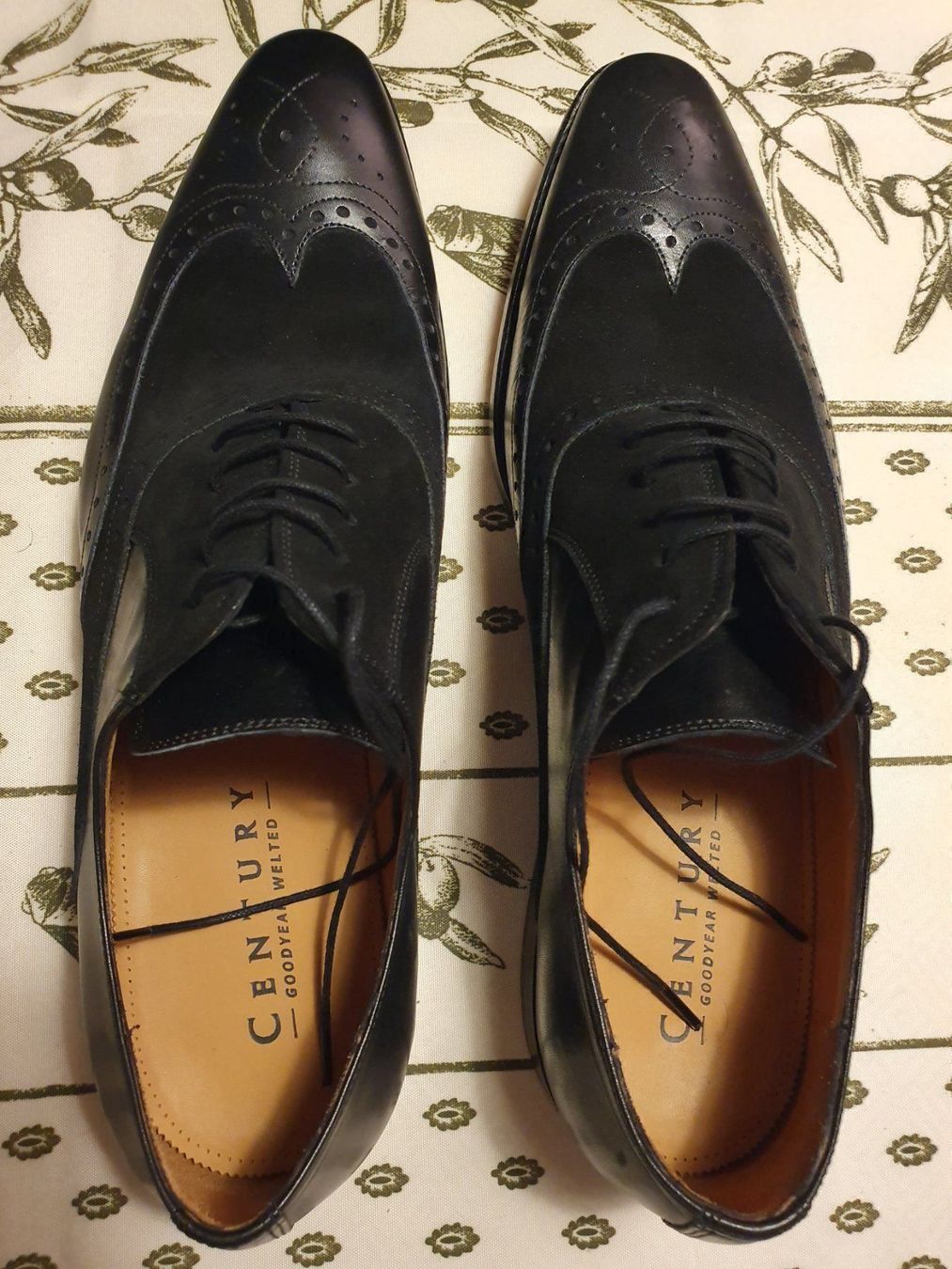 Scarpe da uomo: Century chaussures neuve 350 chf – Nuovo (secondo la descrizione) da Le Grand-Saconnex venduto da Rgt87 4