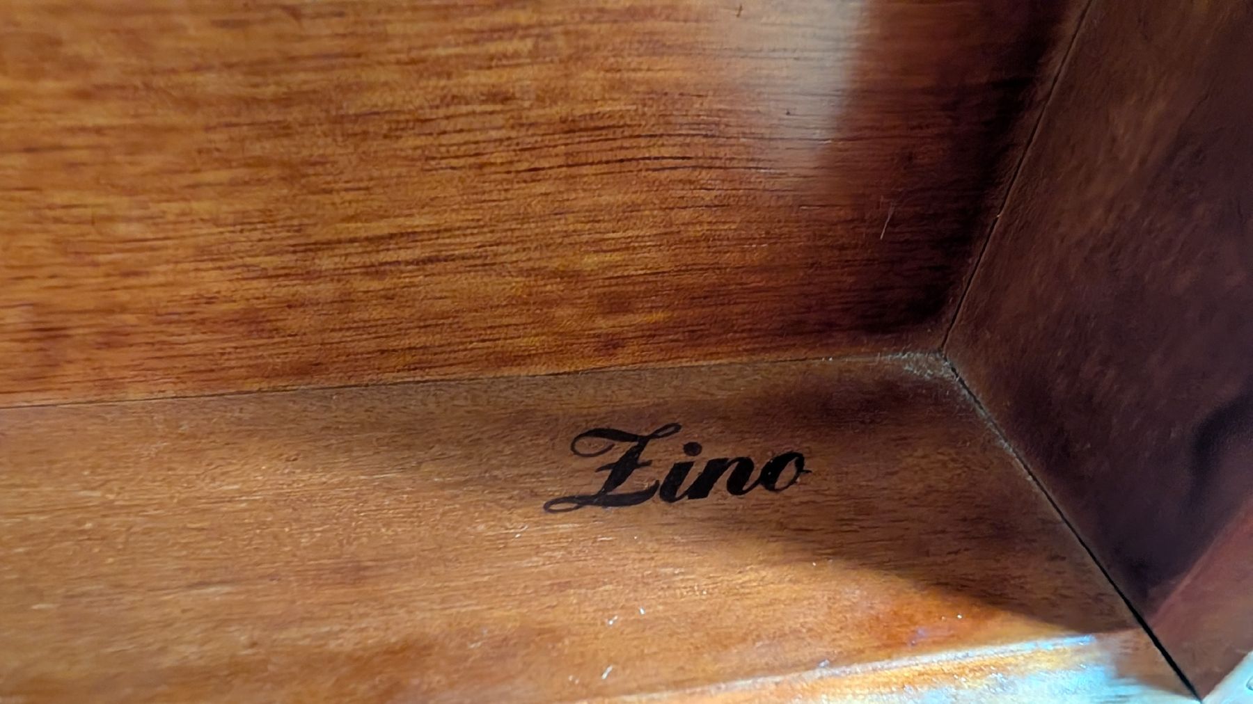 Humidor per sigari: Zino Humidor – Usato da Baar venduto da cafel 1