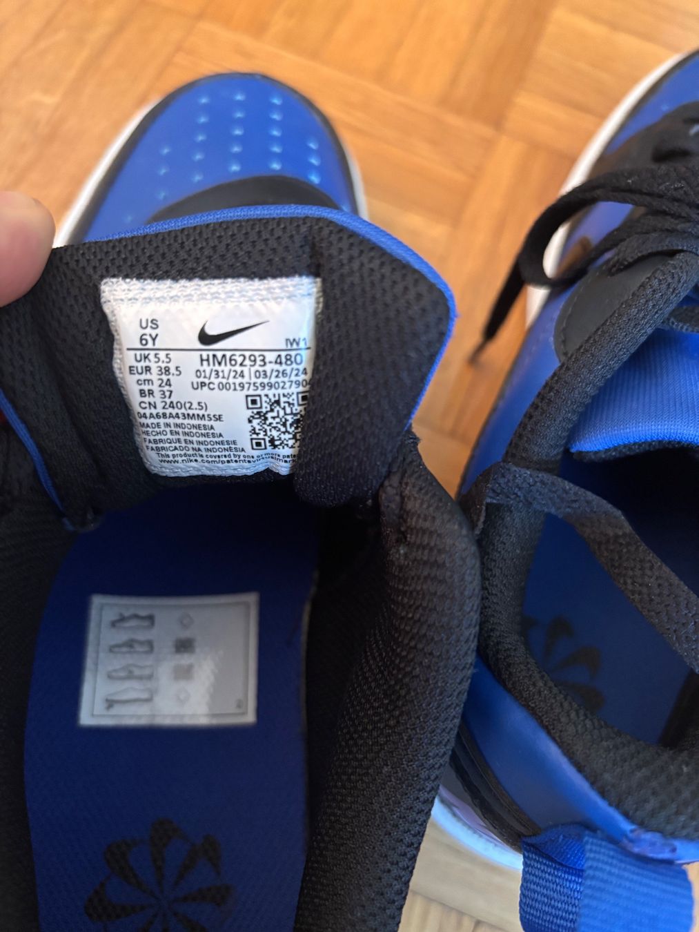Nike Scarpe per ragazzi: Sneakers Nike, 38.5 – Usato da Luzern venduto da naome 3