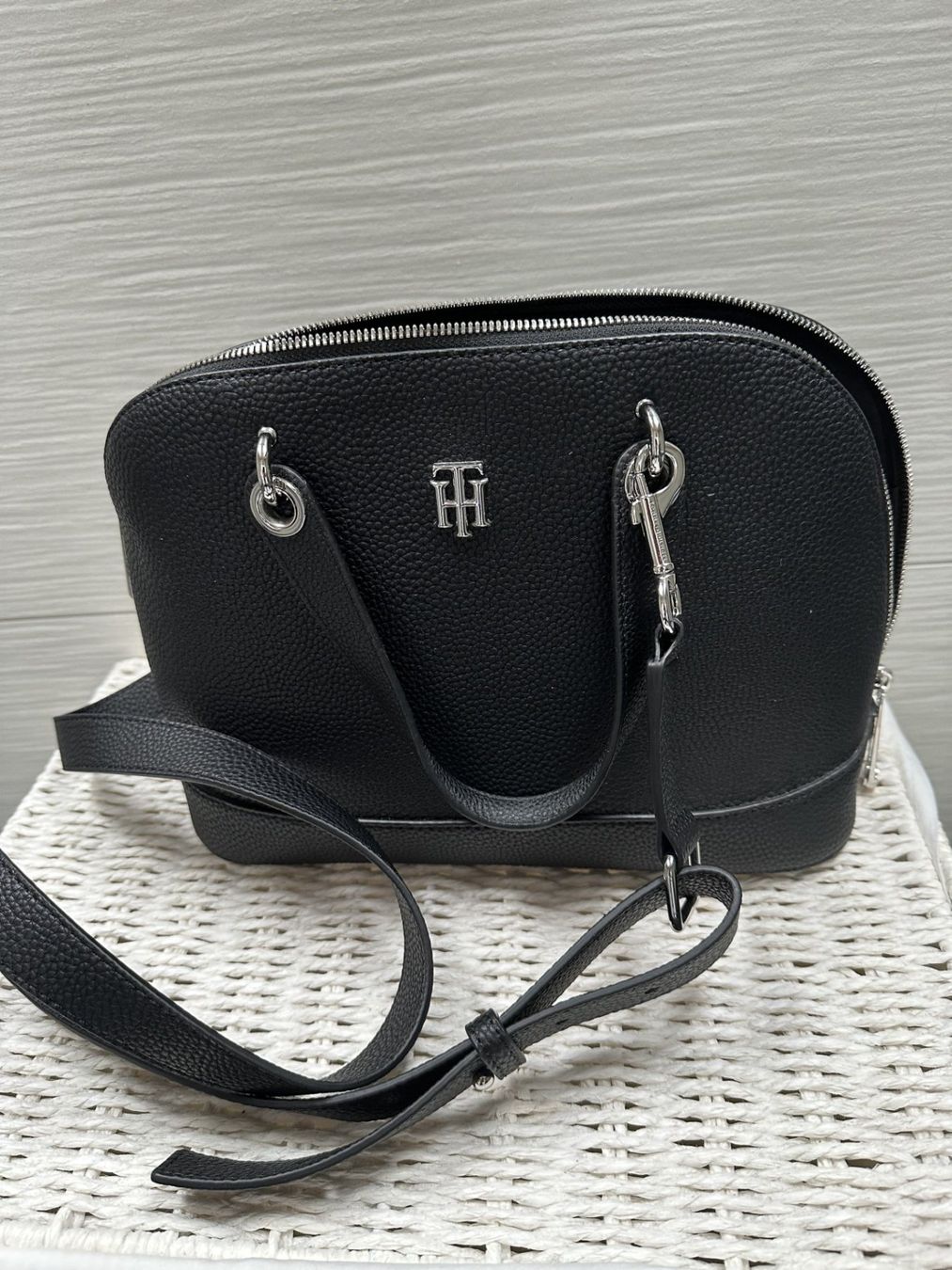 Tommy Hilfiger Borse da donna: Tasche von Tommy Hilfiger – Nuovo (secondo la descrizione) da Oberurnen venduto da Smile58