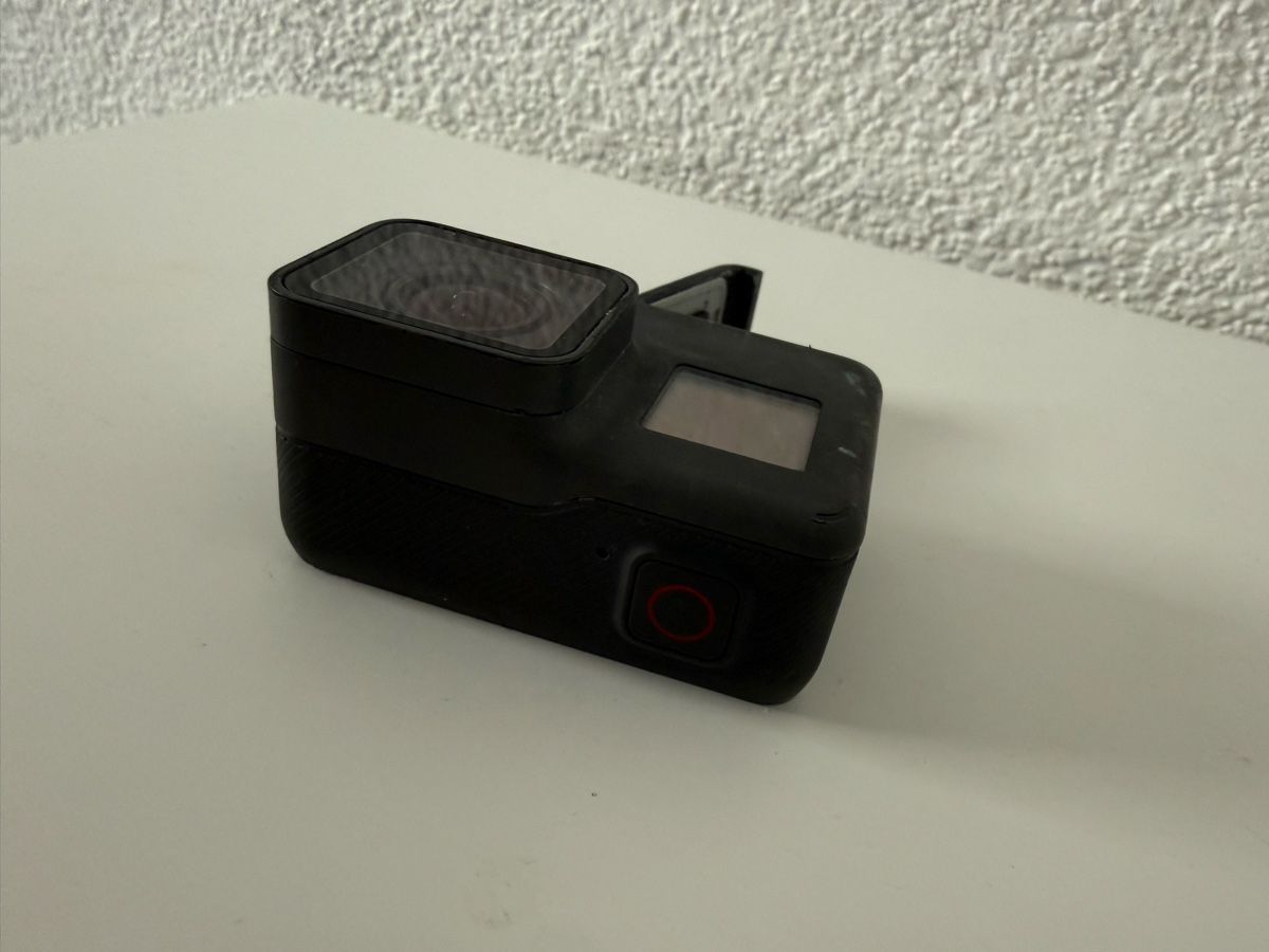 Gopro Action Cam: Defekte GoPro Hero 5 inklusive Case – Defekt aus Ostermundigen von jenson1 2