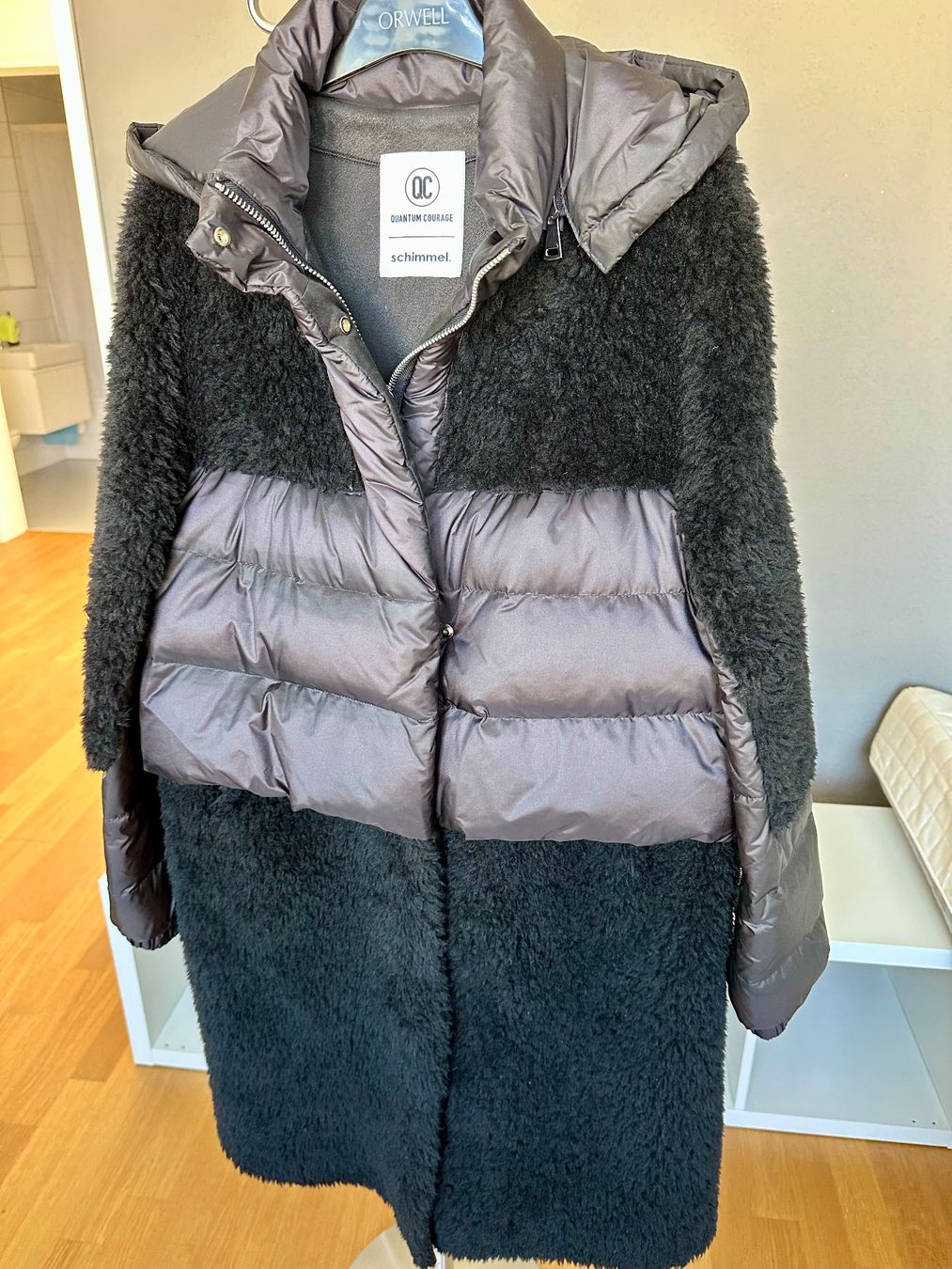 Cappotti: Daunen- Fellmantel – Usato da Zollikon venduto da BeatriceN01 3