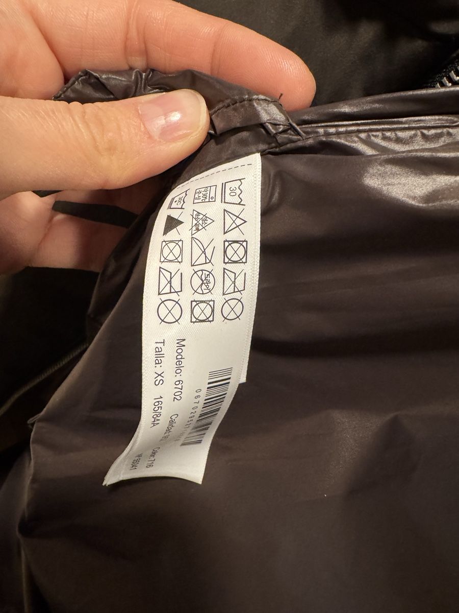 Massimo Dutti Cappotti: Massimo Dutti Damen Wintermantel NEU – Nuovo (secondo la descrizione) da Reinach BL venduto da Nushka89 5