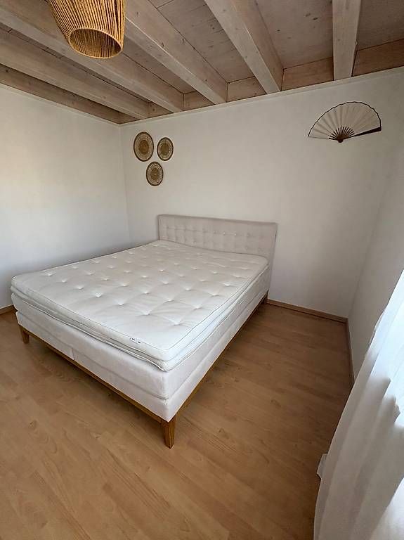 Betten: Boxspringbett Möbel Dick 180x200 – Gebraucht aus Rafz von Wurzelwerk8 2