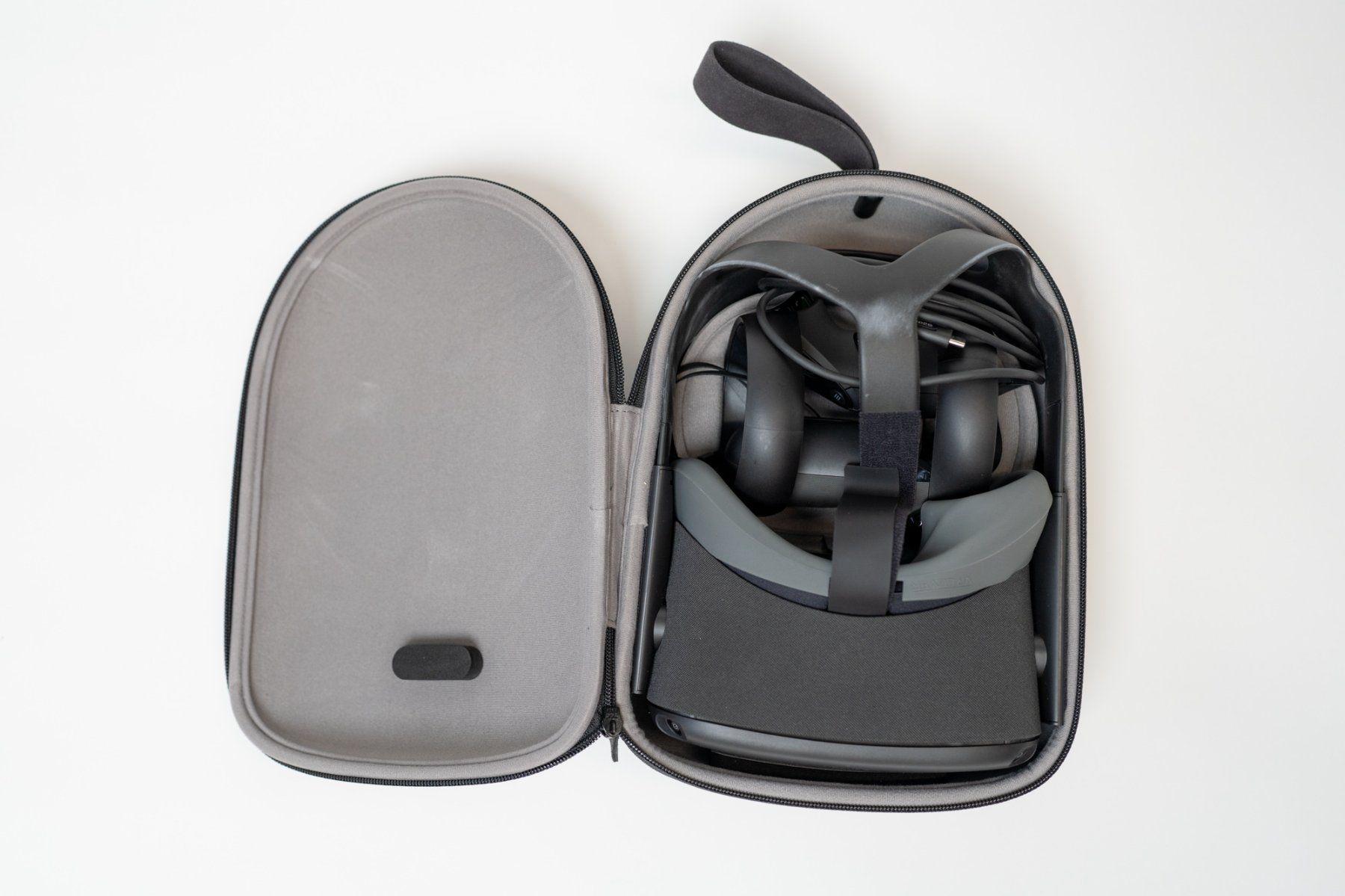 Meta Casque VR: Occulus Quest - 7er Packet – D'occasion à Aarau par interpunkt. 1