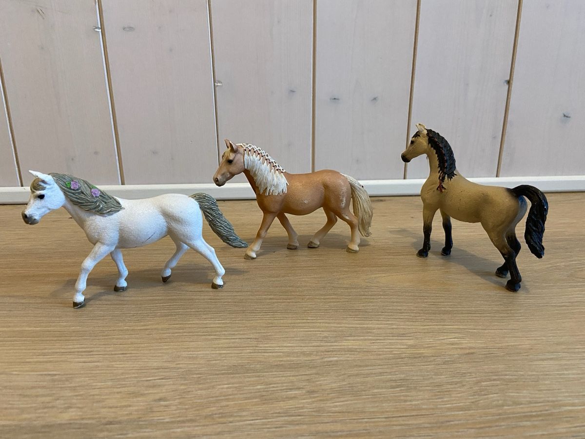 Schleich Giocattoli: Schleich Pferde 3er Set  – Usato da Hausen am Albis venduto da Hannavgr