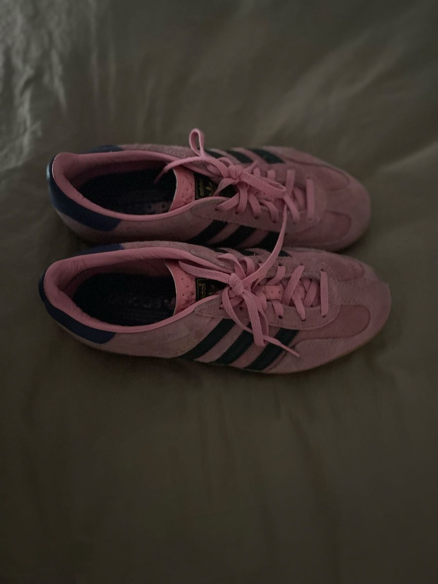Adidas Damenschuhe: Gazelle Adidas  – Gebraucht aus Genève von lea_b6vp