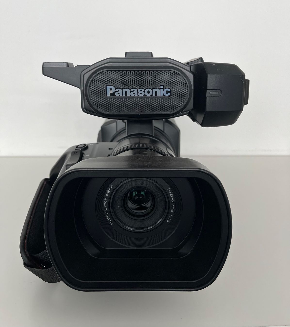 Panasonic Videocamere: Panasonic Full HD AVCCAM – Usato da Dietikon venduto da RR1961 6