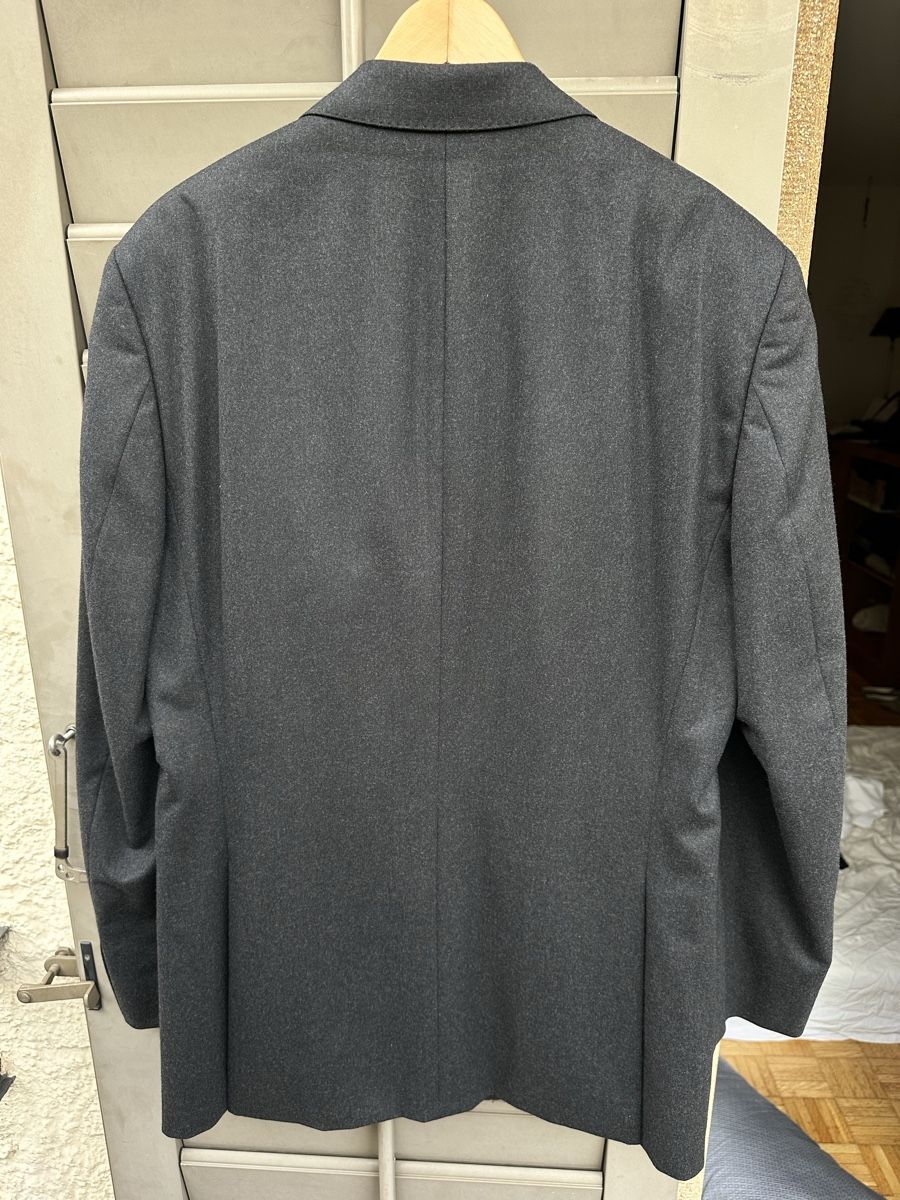 Hugo Boss Costumes: Anzug Hugo Boss grau Grösse L – Neuf (Voir description) à Zürich par hannahbuettgen 4