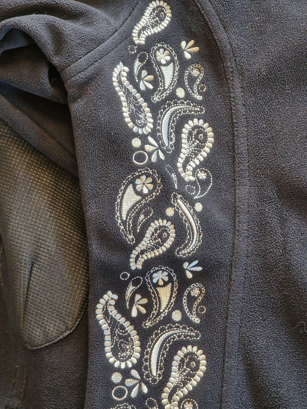 Maglioni & Felpe: 2Wunderschöne Pullover 2Für 1 gr.L wie NEU . Schönes Muster – Nuovo (secondo la descrizione) da Uster venduto da Rosmarie1958 2
