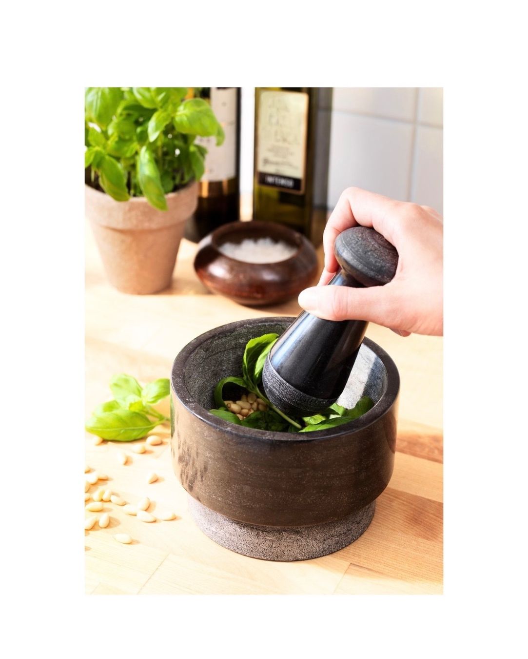 Autres pour cuisiner & mitonner: Mörser mit Stössel, Marmor schwarz – Neuf (Voir description) à Zürich par Kaffimagi 1