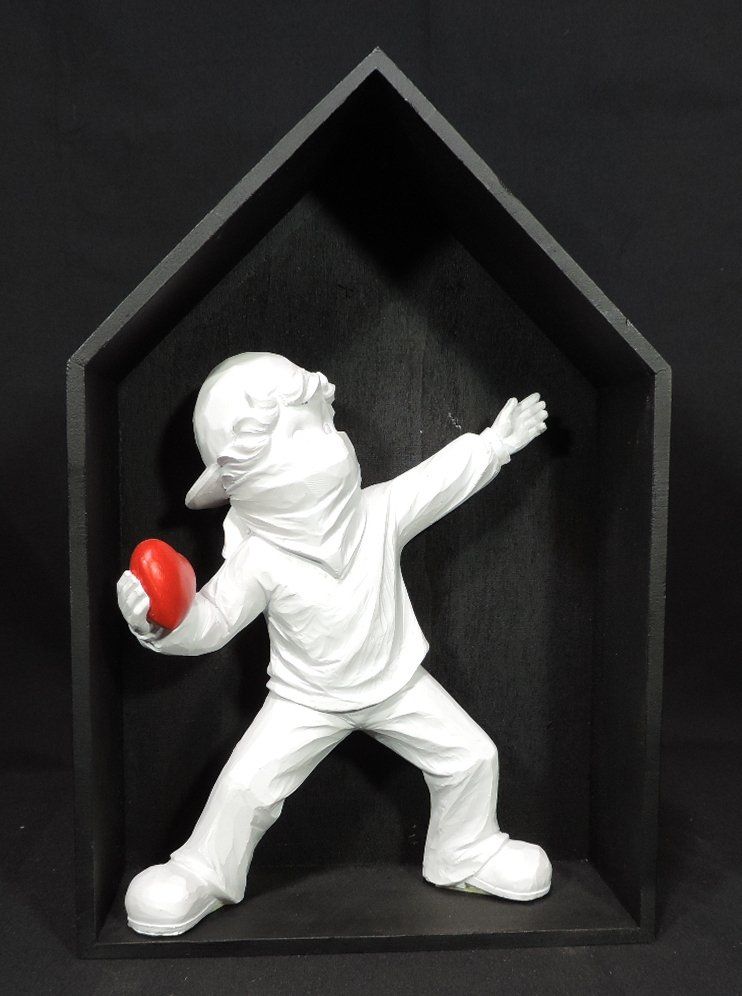 Statuette: Herzwerfer Figur nach Banksy – Usato da Duggingen venduto da roterbambus 1