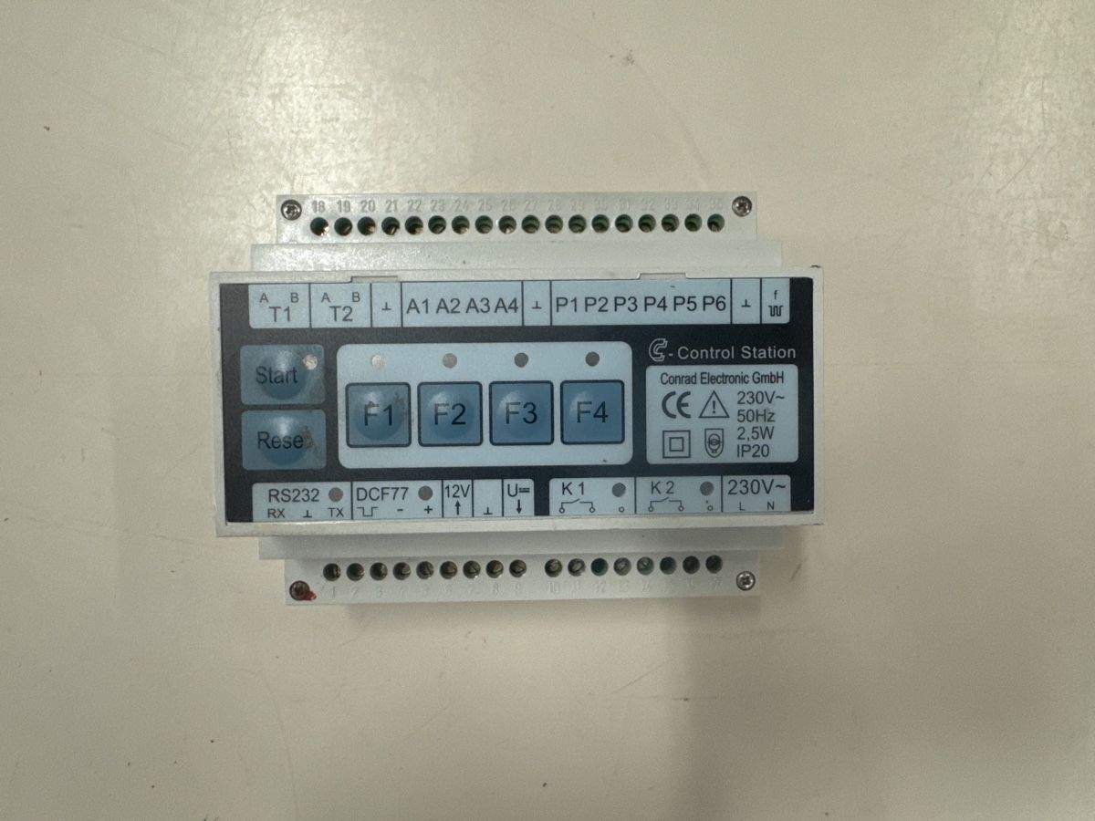 Conrad Componenti elettronici: Conrad Control Station – Usato da Saas-Grund venduto da Knabberch