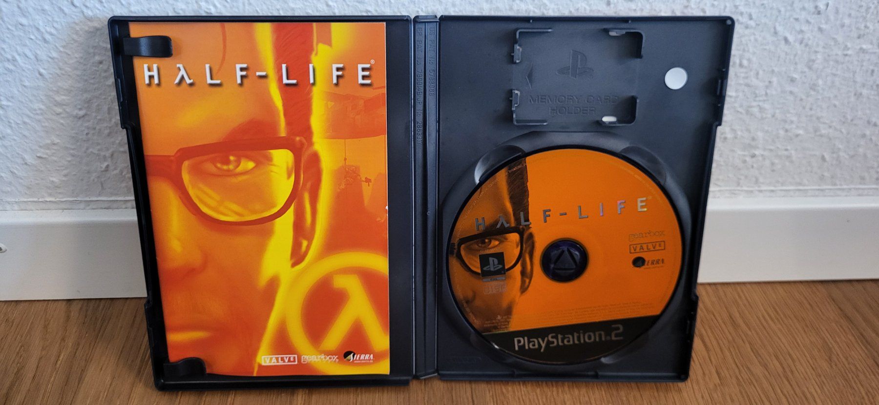 Sony Giochi: PS2 - Half Life – Usato da Münsingen venduto da DigitaleSpielecke 2
