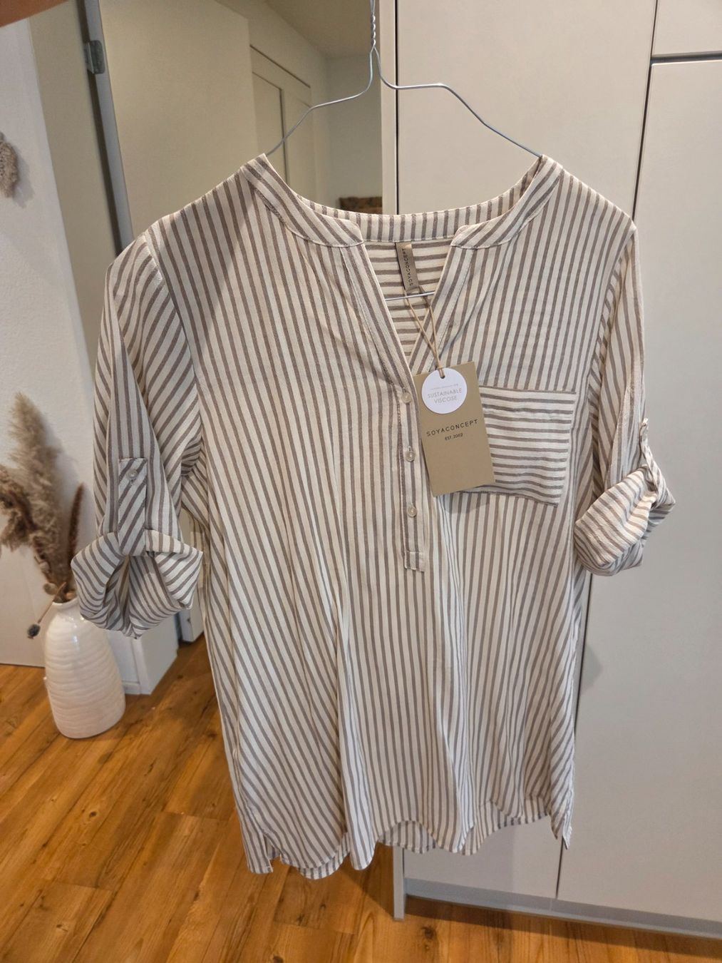Camicette: Bluse gestreift, Grösse M, neu – Nuovo e nell'imballaggio originale da Luzern venduto da Sherry56