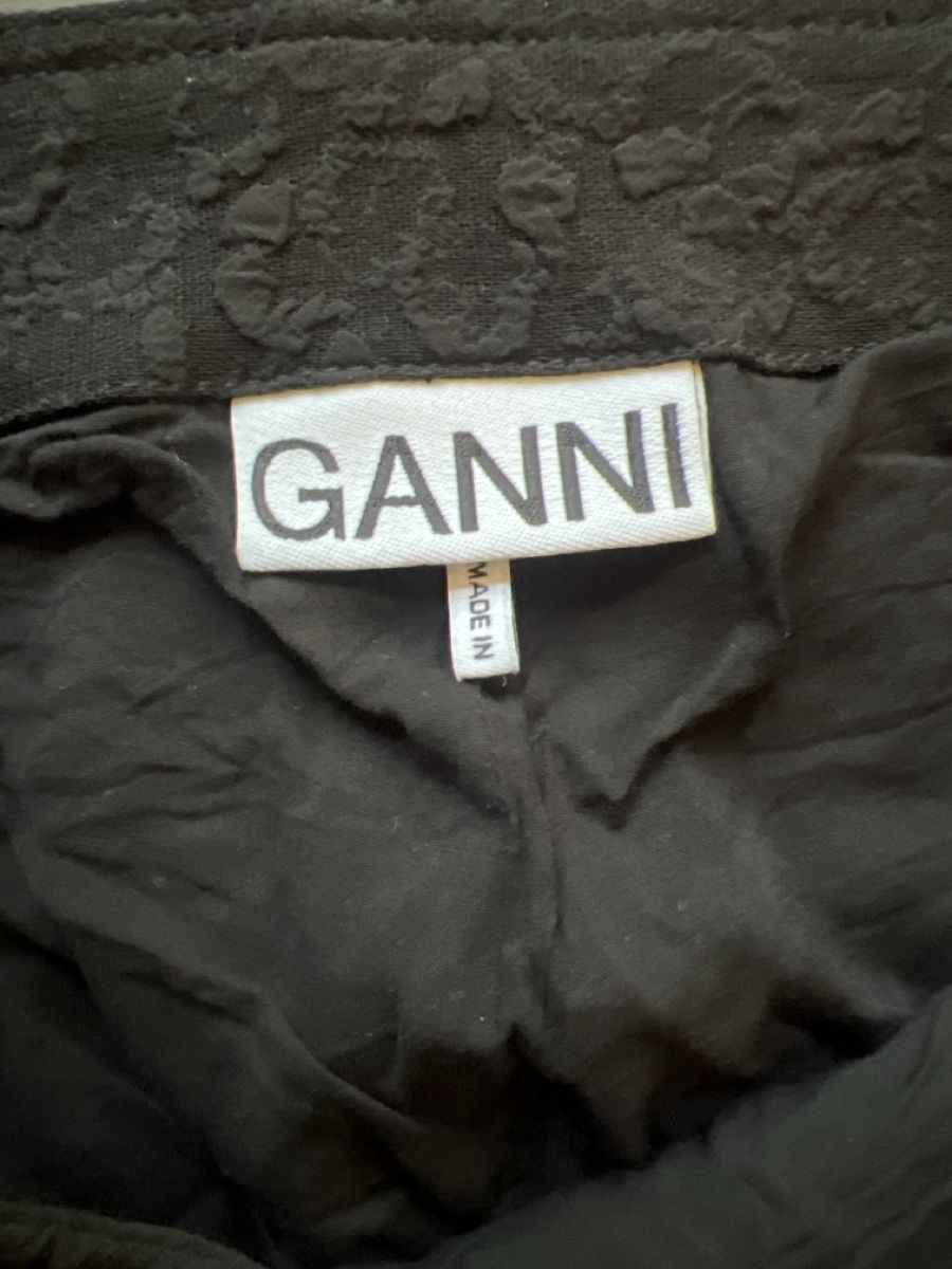 Ganni Completi & Tailleur: Anzug von GANNI / 34 / 36 – Nuovo (secondo la descrizione) da Basel venduto da fra_np7m 4