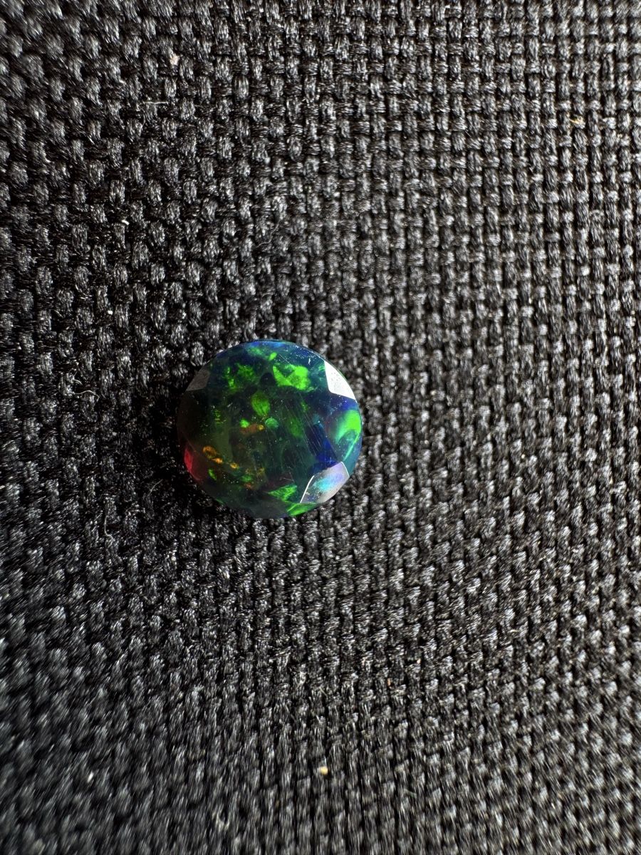 Edelsteine: Black Opal 0.75ct – Neu und originalverpackt aus Wängi von Horus90 3