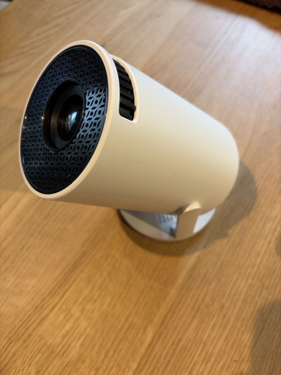 Videoprojektoren: Projektor YK200 gebraucht – Gebraucht aus Weinfelden von kap_mh5p 1
