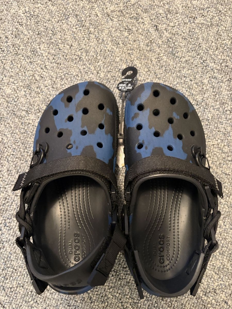 Crocs Scarpe da uomo: Crocs Duet Max Clog Post Malone Blue Camo – Nuovo e nell'imballaggio originale da Otelfingen venduto da Boosted
