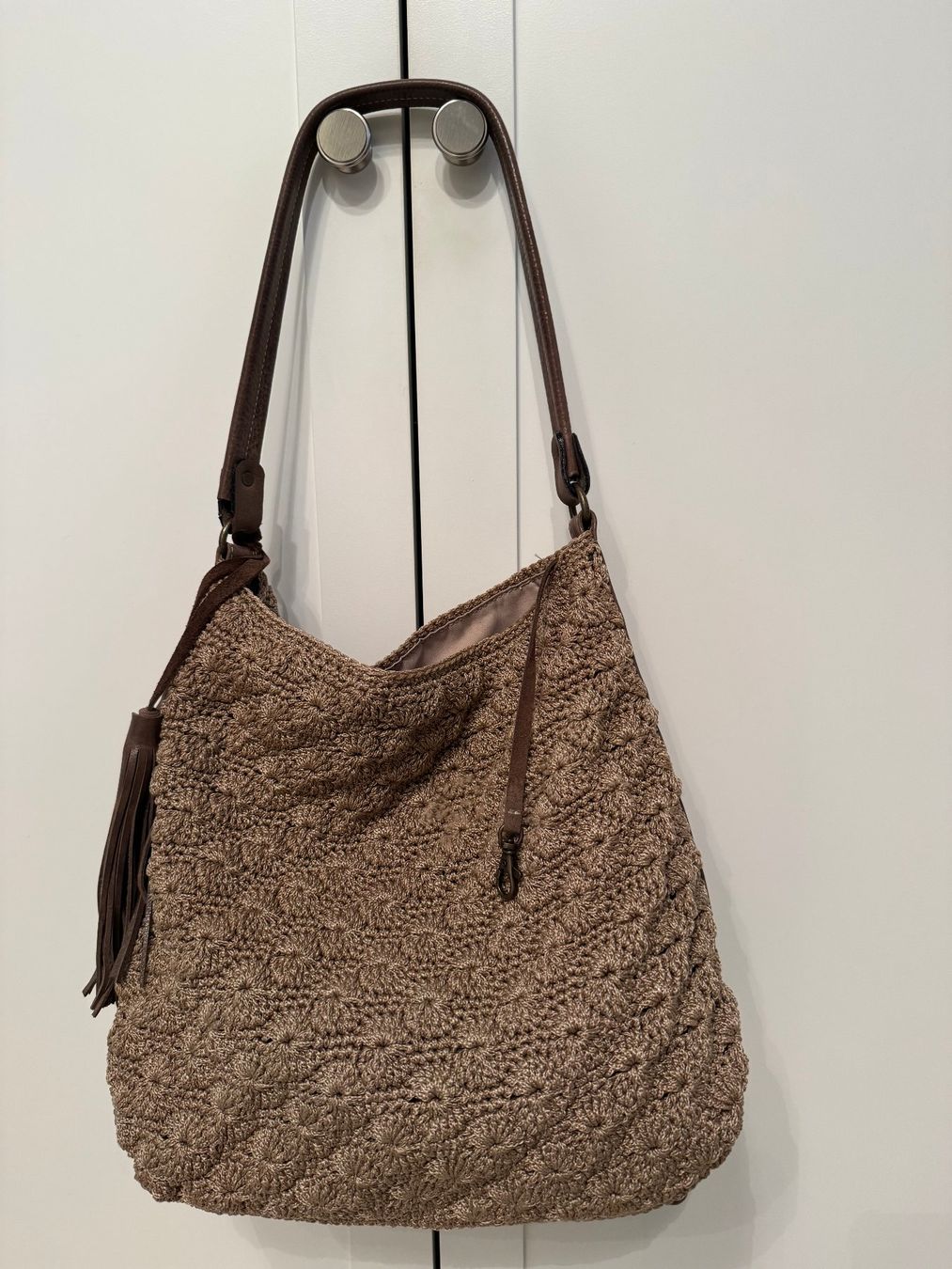 Borse da donna: Atelier Avanzar - Sac à main au crochet – Usato da Zürich venduto da odi_ldv8