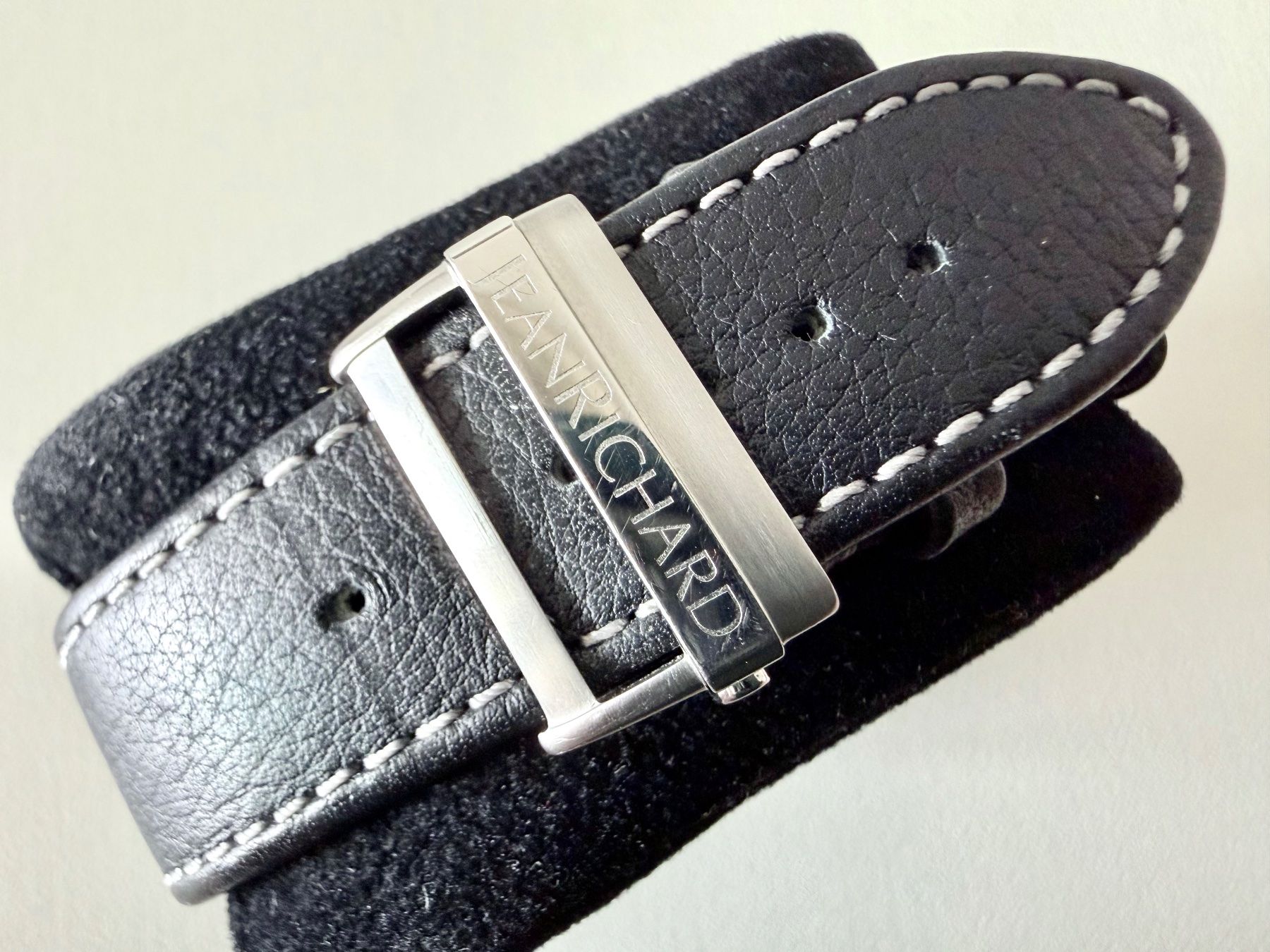 JeanRichard Orologi: DANIEL JEANRICHARD Rare Chronoscope "Panda", SRP Fr. 9300.- – Nuovo e nell'imballaggio originale da Le Mont-sur-Lausanne venduto da LycaGallery 7