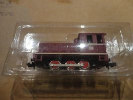 Minitrix Diesellok der DB dunkelrot in Spur N