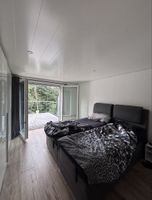 Boxspringbett mit elektrischer Verstellung 