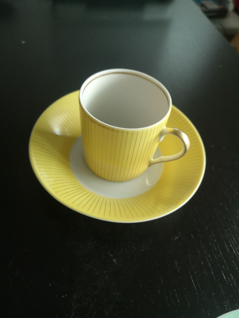Set di piatti: elegante Kaffeetassen-Sets von Langenthal – Nuovo (secondo la descrizione) da Dietikon venduto da aro_mr6l 2