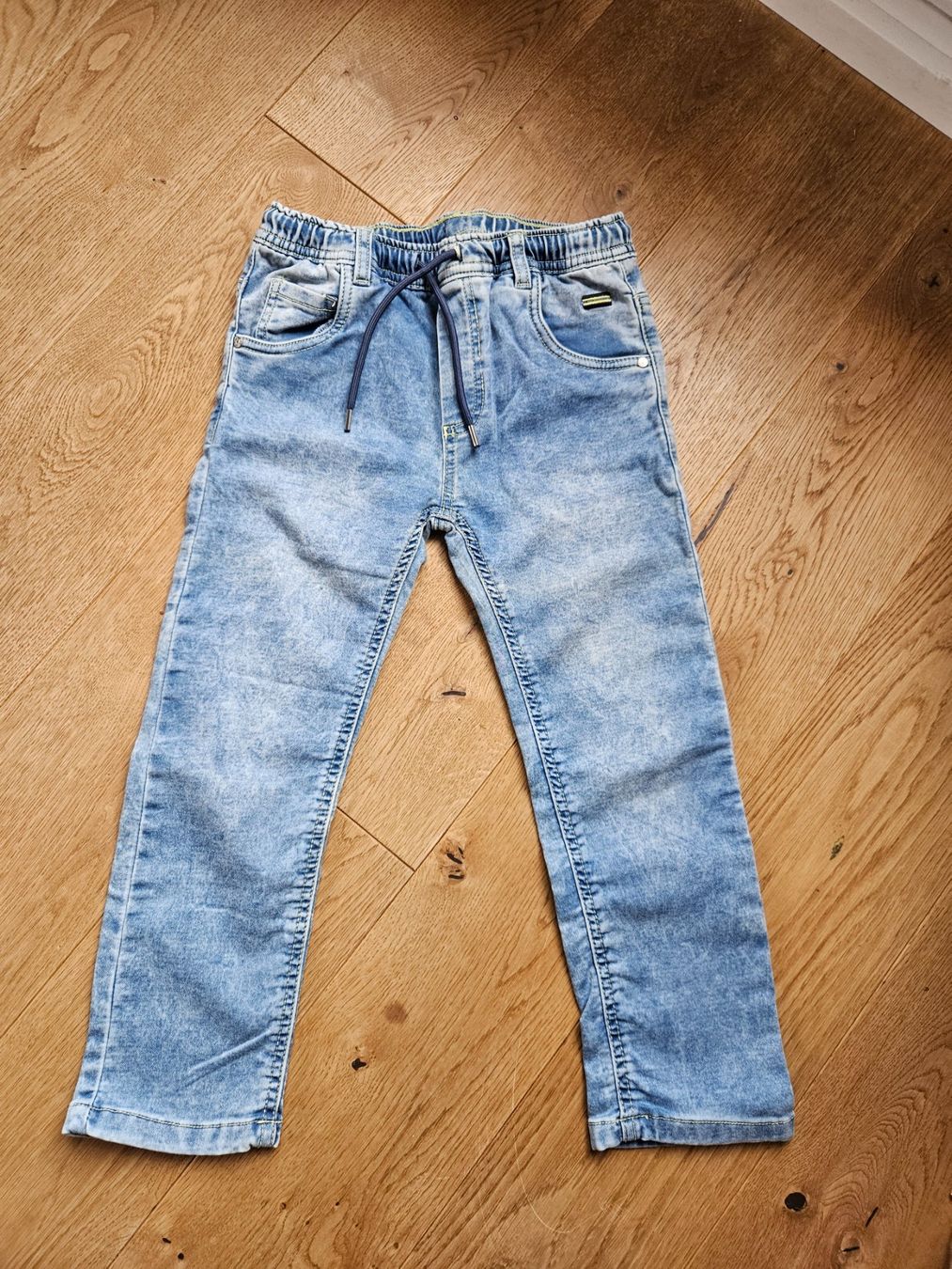 Pantaloni: Jeanshose Birba 122 – Nuovo (secondo la descrizione) da Winterthur venduto da dobeh 1