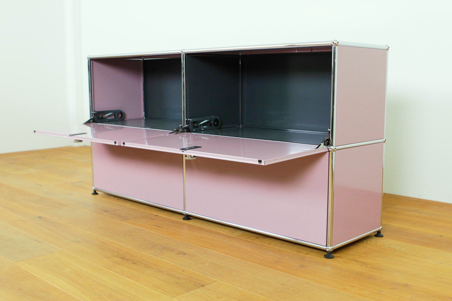 USM Kommoden: USM Haller Sideboard // UPCYCLED // NEUE FARBEN – Neu (gemäss Beschreibung) aus Affoltern am Albis von StudioStandard 3