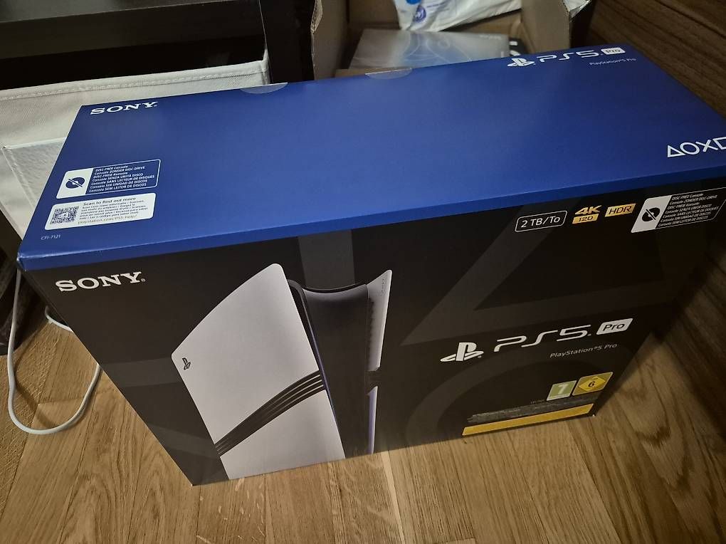 Sony Console: PS5 Pro 2TB ungeöffnet – Usato da Niederweningen venduto da era_s96g