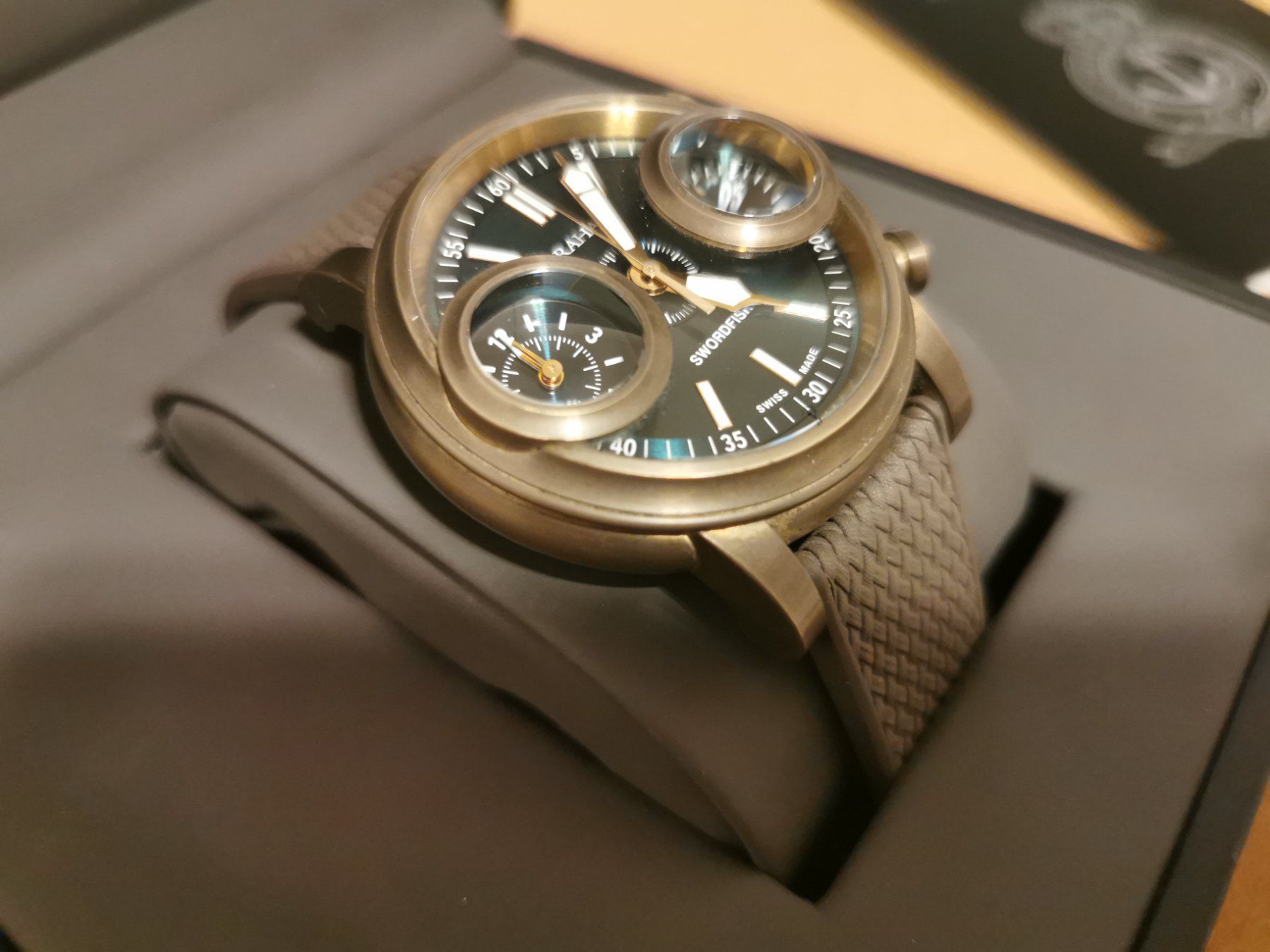 Graham Orologi: Graham Swordfish "Bronze & Smaragd green" NEW & FULLSET – Nuovo e nell'imballaggio originale da Bellmund venduto da nikitanikita 4