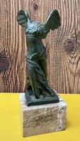 Skulptur Nike von Samothrake Bronze auf Marmorsockel 