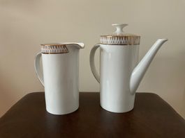 Kaffeekanne und Milchkrug (H 20 cm) Winterling