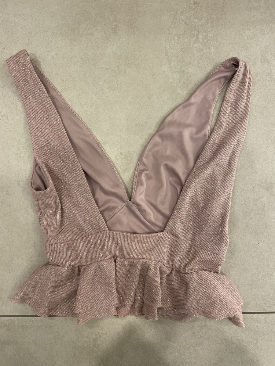 Bershka Top: Top von Bershka – Usato da Vaduz venduto da GiuliaSu 3