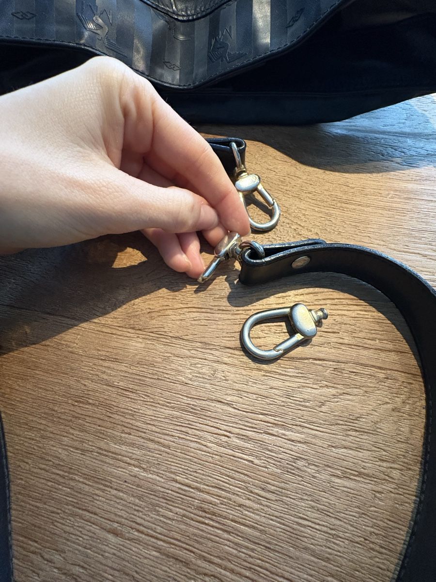 Maison Mollerus Sacs femmes: Maison Mollerus Handbag Black Logo Pattern Used Condition – Défectueux à Dänikon ZH par AnniBee 8