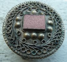 SCHÖN ZISILIERTE ALT/ANTIKE DOSE,--5 CM RUND x 3,5 CM HOCH