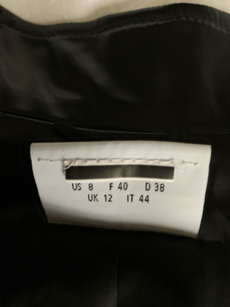 Akris Jacken: AKRIS: Eleganter heller Woll-Blazer mit Karomuster, 38 – Neu (gemäss Beschreibung) aus Luzern von designluzern 6