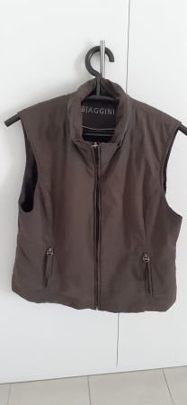 Gilet mit Seitentaschen, dunkelbraun, Grösse 40