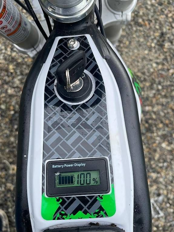 Minimotos: Pit bike 1300w  – D'occasion à Affoltern am Albis par sablex01 4