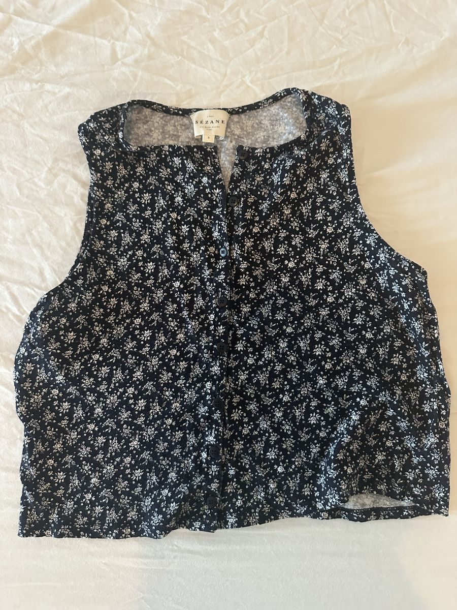 Sezane Top: Sézane Loriane Top S – Usato da St-Sulpice VD venduto da juliane43