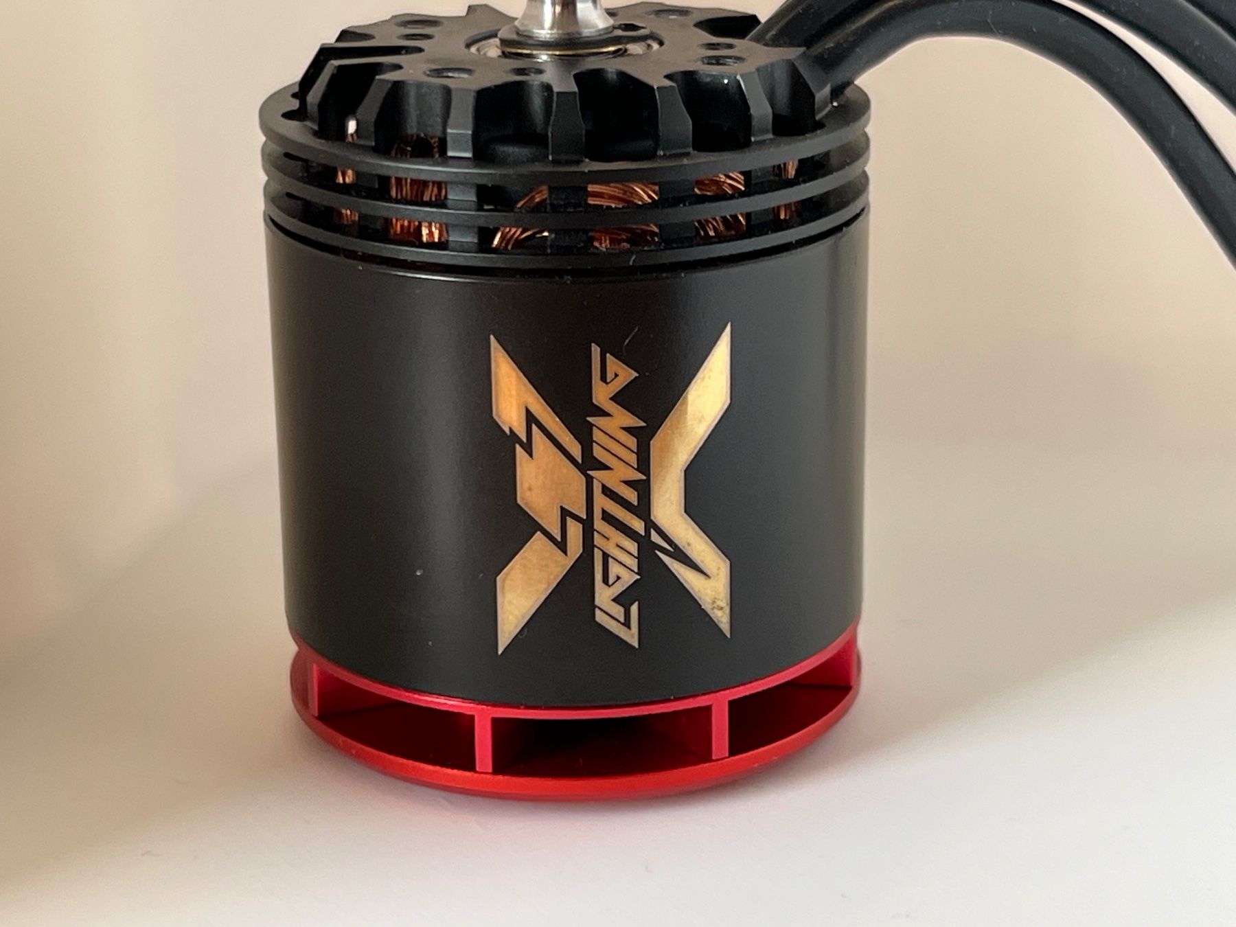 Modellismo RC: Xnova Lightning 4025 1120KV Heli Motor – Usato da Uttigen venduto da sonorsonic 1