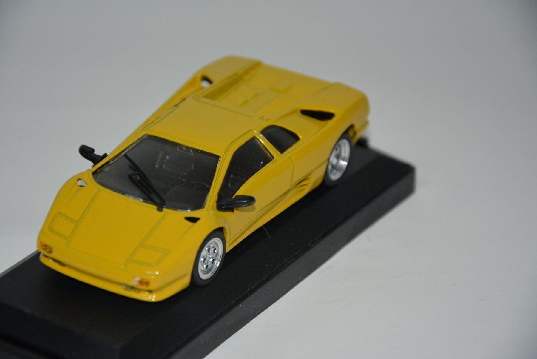 Lamborghini Modellini d'auto: Lamborghini Diablo , Macadam , 1:43 – Nuovo e nell'imballaggio originale da Goldach venduto da Feivel9 2