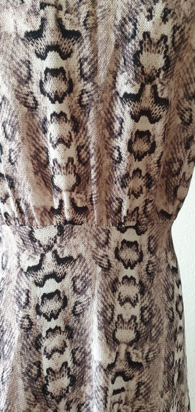 H&M Vestiti: DIVIDED Kleid gr38 – Nuovo (secondo la descrizione) da Niederbipp venduto da fashionfuchs 5