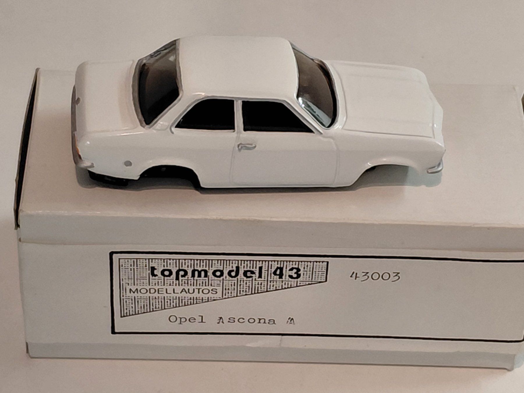 Opel Modellini d'auto: topmodel 43 Opel Ascona A schmal 1:43 – Usato da Bern venduto da ascona43 3