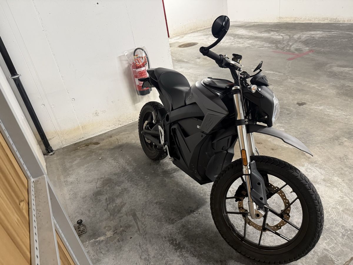Zero Motorcycles Strada: ZERO DS ZF14.4kW – Usato da Grund b. Gstaad venduto da JOZMEZ 2