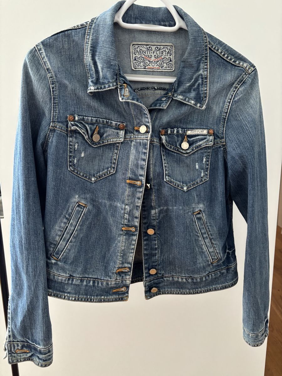Vestes: Anti-flirt Jeansjacke Gr:36 – Neuf (Voir description) à Luzern par lil_sh86