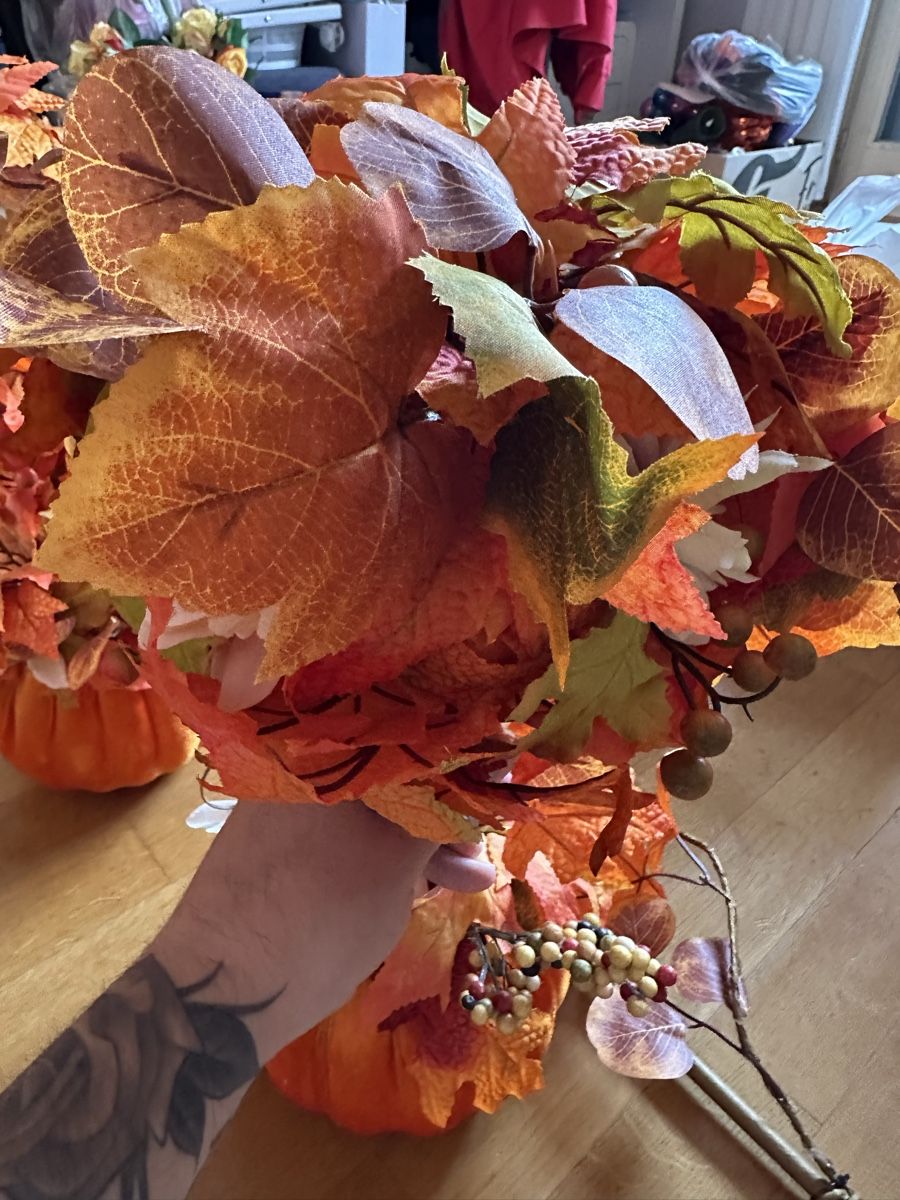 Alle Dekorationen: Herbstdeko Baum beleuchtet 🍁2 ST – Gebraucht aus Bern von Ruhrallee 6