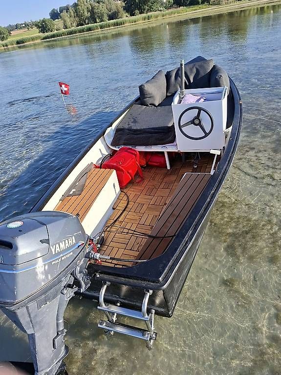 Bateaux: Boot mit 6PS Bodenseezulassung ab MFK – D'occasion à Tägerwilen par WKofAngmar 2